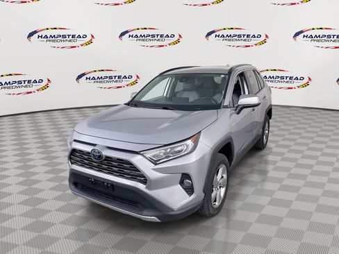 Used 2021 Toyota RAV4 Limited AWD/4WD image 1