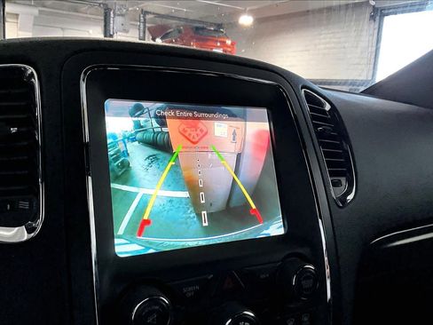 Used 2017 Dodge Durango R/T w/ Technology Group image 26