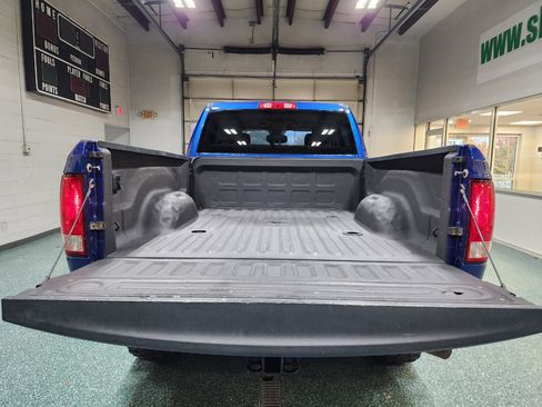 Used 2017 RAM 2500 Tradesman w/ Chrome Appearance Group image 21