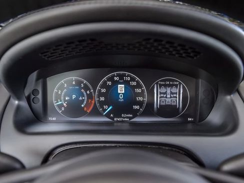 Used 2019 Jaguar XJ L Portfolio RWD image 18