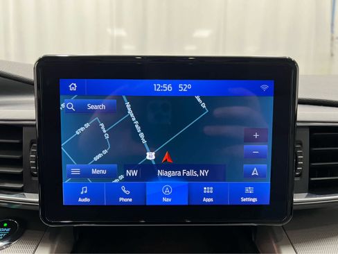 Used 2021 Ford Explorer XLT w/ Equipment Group 202A image 28