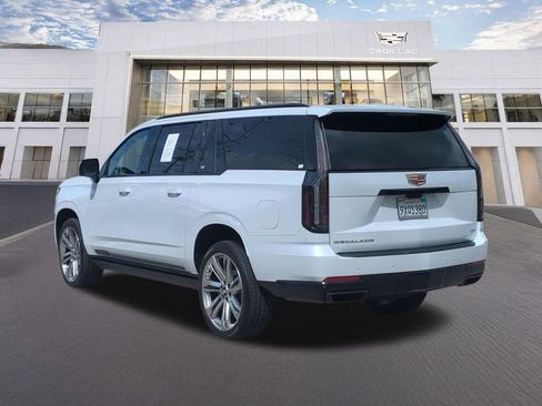 Used 2026 Cadillac Escalade ESV Platinum Sport w/ LPO, Floor Liner Package AWD/4WD image 7