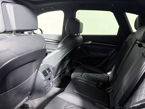 Used 2023 Audi SQ5 Premium Plus w/ Premium Plus Package AWD/4WD image 24