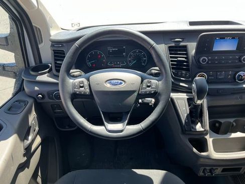 Used 2021 Ford Transit 350 XLT image 9