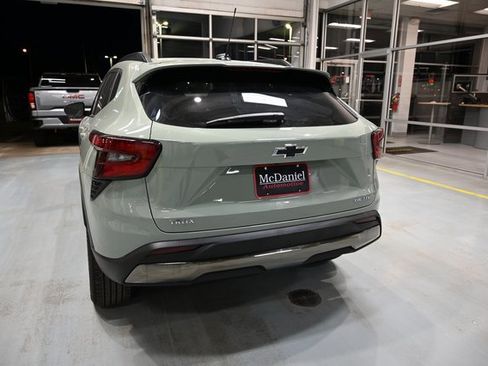 New 2026 Chevrolet Trax ACTIV w/ Sunroof Package image 6