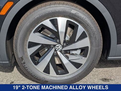 New 2025 Volkswagen ID.4 Pro image 9