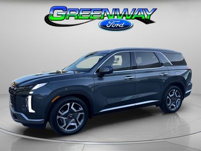 Used 2023 Hyundai Palisade Limited w/ Cargo Package