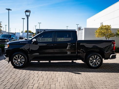 Used 2022 Chevrolet Silverado 1500 LT image 12