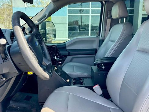 Used 2018 Ford F250 XL w/ Power Equipment Group image 13