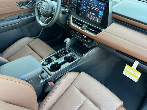 New 2026 Subaru Outback Touring AWD/4WD image 13