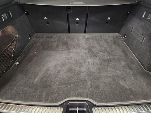 Used 2023 Mercedes-Benz GLC 300 image 33