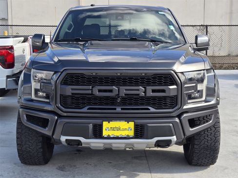 Used 2018 Ford F150 Raptor w/ Equipment Group 802A Luxury image 2