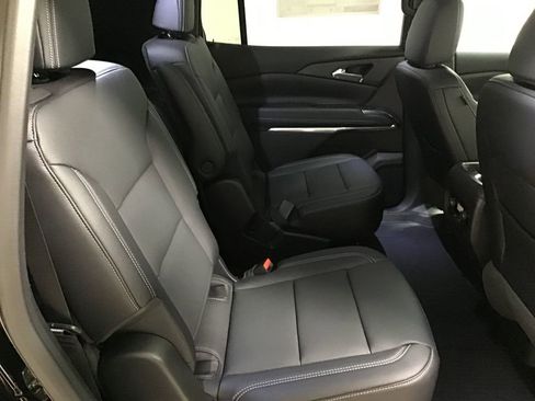 New 2026 Chevrolet Traverse LT w/ Sun and Wheel Package image 10