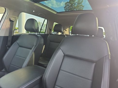 Used 2021 Volkswagen Atlas SE w/ Panoramic Sunroof Package AWD/4WD image 21