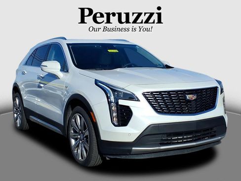 Used 2022 Cadillac XT4 Premium Luxury w/ Cold Weather Package image 1
