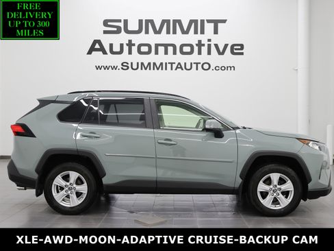 Used 2019 Toyota RAV4 XLE w/ Convenience Package image 1