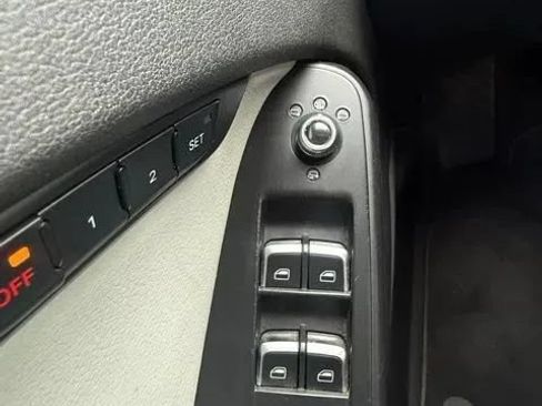 Used 2013 Audi A4 Premium Plus w/ Premium Plus Pkg AWD/4WD image 16