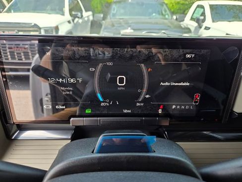 New 2026 GMC Hummer EV SUV AWD/4WD image 32