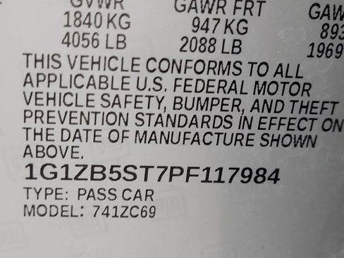 Used 2023 Chevrolet Malibu LS FWD image 33