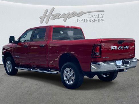 Used 2026 RAM 2500 Big Horn AWD/4WD image 8