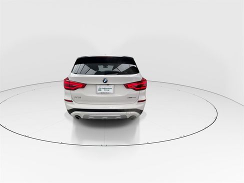 Used 2019 BMW X3 sDrive30i image 9