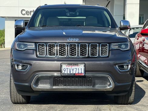 Used 2018 Jeep Grand Cherokee Limited w/ Luxury Group II AWD/4WD image 9