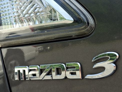 Used 2012 MAZDA MAZDA3 i Grand Touring FWD image 10