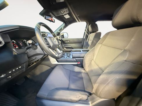 Certified 2026 Toyota Tundra SR5 AWD/4WD image 9