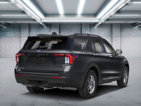 New 2026 Ford Explorer Active w/ Active Comfort Package AWD/4WD image 2