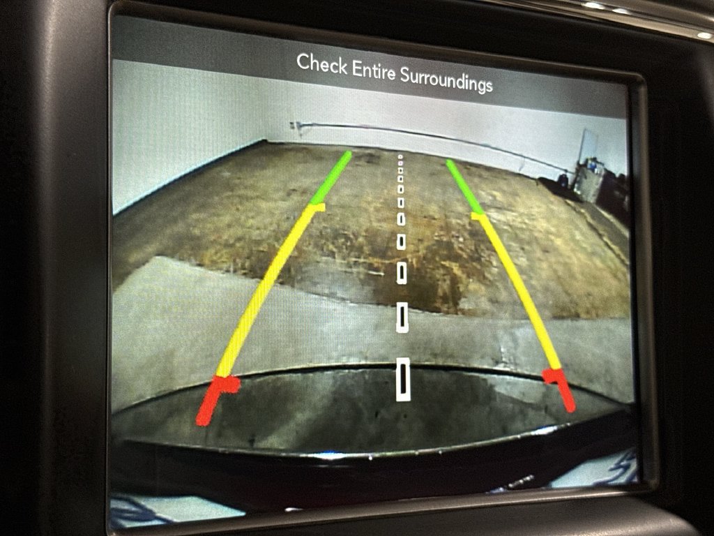 Used 2018 Jeep Grand Cherokee Limited AWD/4WD image 16