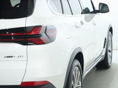 Certified 2024 BMW X5 xDrive40i w/ Parking Assistance Package image 46