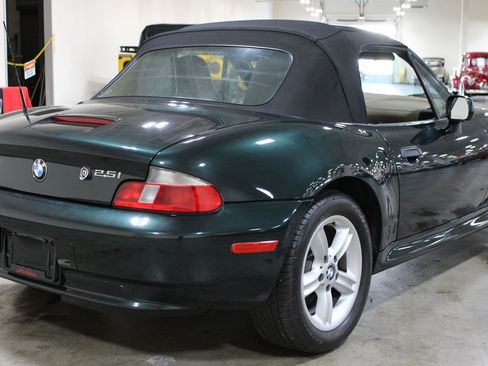 Used 2001 BMW Z3 2.5i RWD image 33