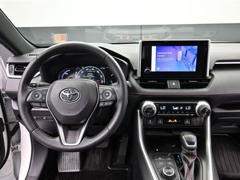 Used 2024 Toyota RAV4 SE w/ Weather & Moonroof Package AWD/4WD image 15
