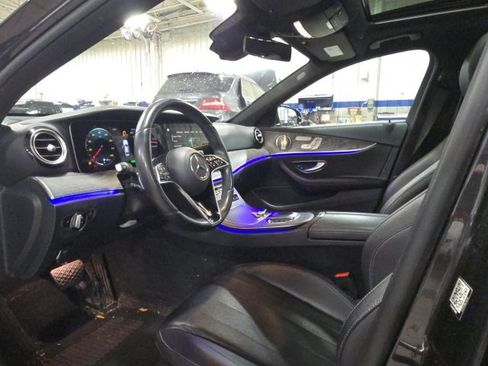 Used 2021 Mercedes-Benz E 450 4MATIC Sedan image 3