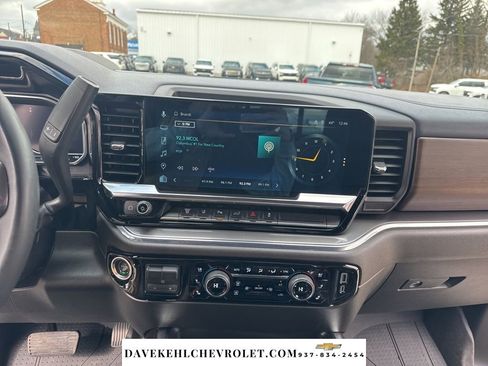 Used 2024 Chevrolet Silverado 3500 High Country w/ High Country Premium Package image 14