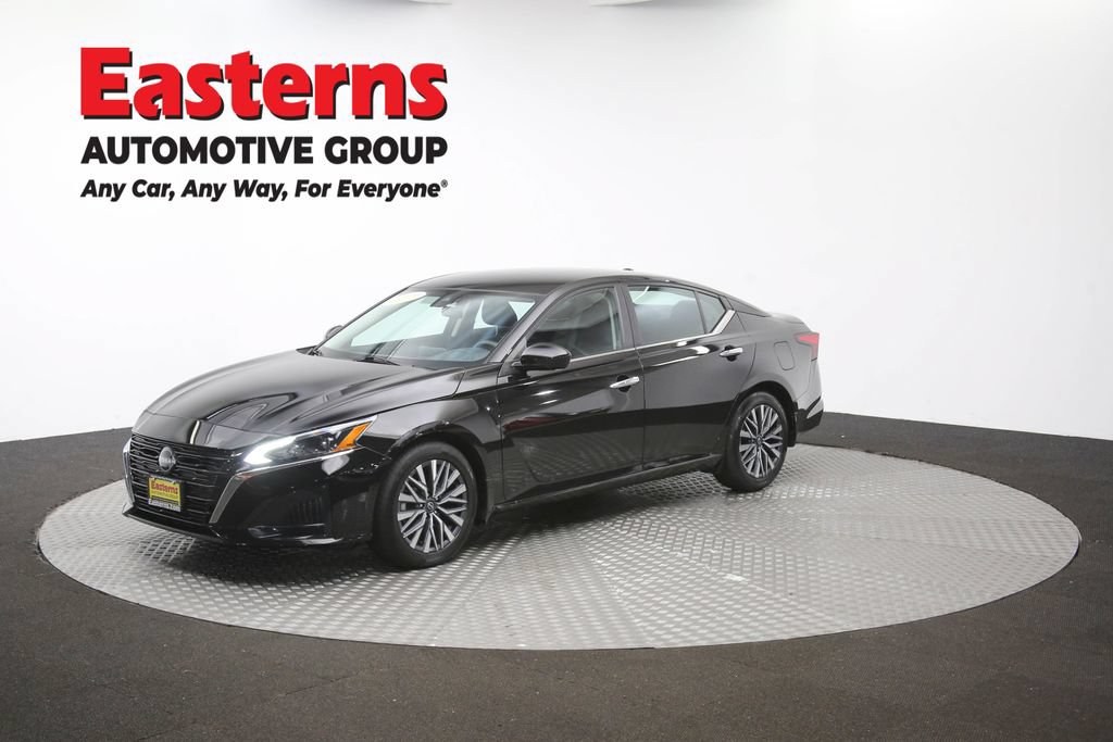 Used 2023 Nissan Altima 2.5 SV FWD image 57