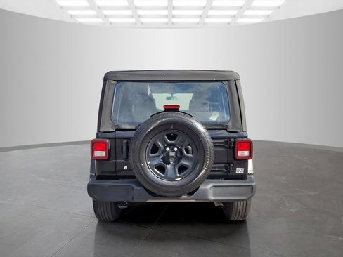 Used 2023 Jeep Wrangler Unlimited Sport AWD/4WD image 5