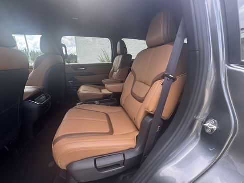 Used 2025 Nissan Armada SL w/ Captain's Chari Seat Package AWD/4WD image 7