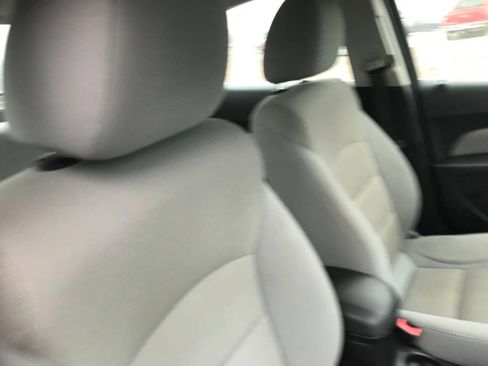 Used 2012 Chevrolet Cruze LT w/ All-Star Edition FWD image 11
