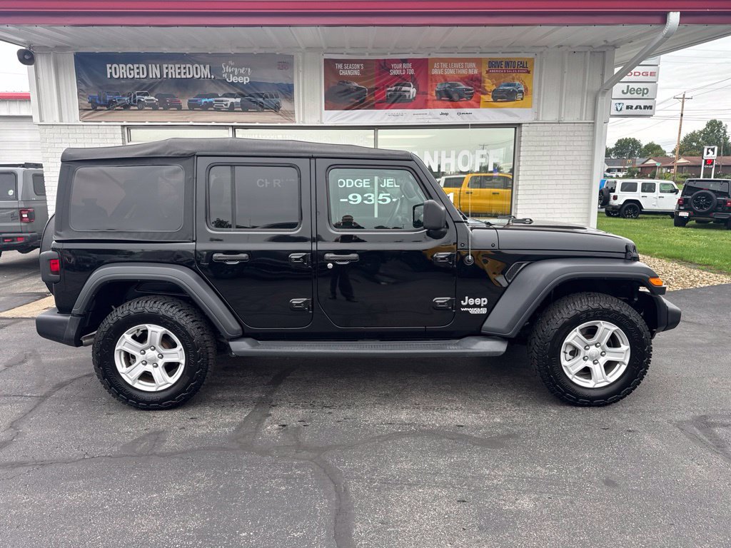 Used 2019 Jeep Wrangler Unlimited Sport S AWD/4WD image 2