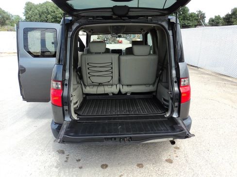 Used 2011 Honda Element EX image 10