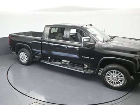 Used 2022 Chevrolet Silverado 2500 High Country w/ Z71 Off-Road Package AWD/4WD image 69