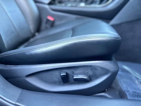 Used 2018 INFINITI Q50 Luxe image 17