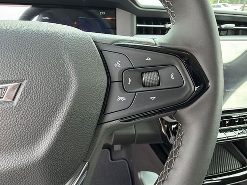 New 2027 Chevrolet Bolt LT w/ Comfort Package FWD image 21