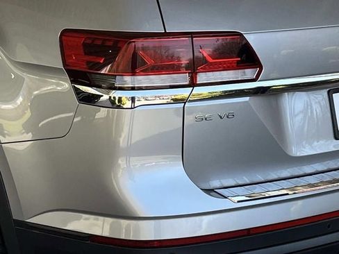 Used 2023 Volkswagen Atlas SE image 5
