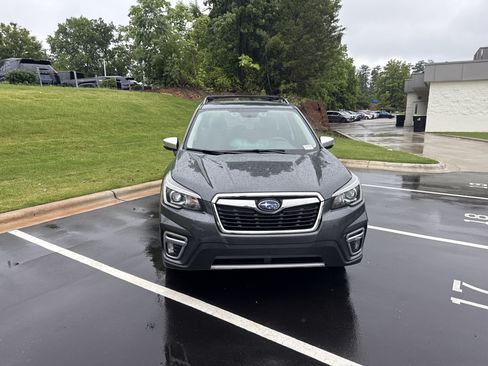 Used 2020 Subaru Forester Touring w/ Popular Package #2 AWD/4WD image 3