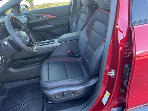 New 2026 Chevrolet Equinox EV RS image 18