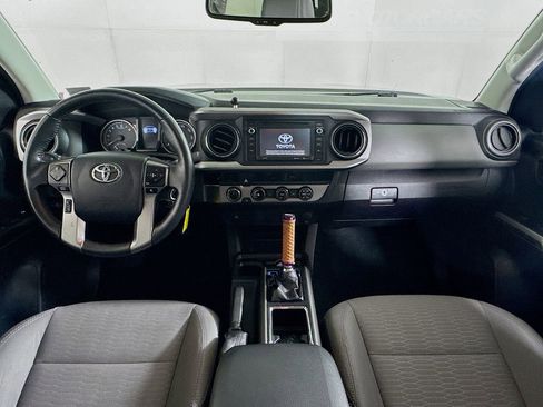 Used 2017 Toyota Tacoma SR5 w/ Tow Package image 26