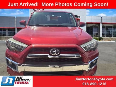 Used 2016 Toyota 4Runner Limited AWD/4WD image 5