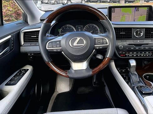 Used 2017 Lexus RX 350 FWD w/ Premium Package image 6